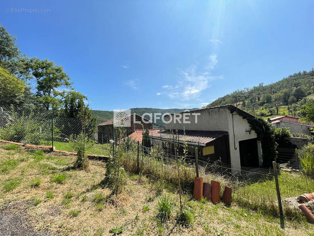 Maison à AUBAZAT