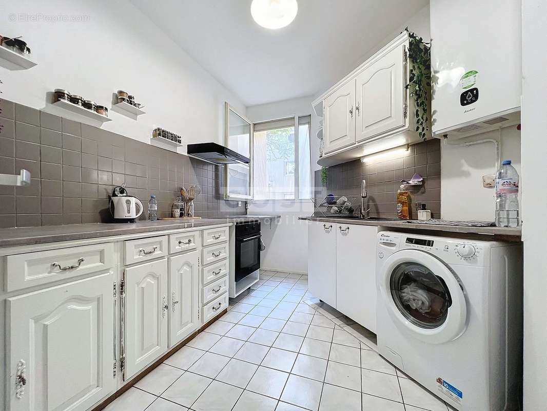 Appartement à ASNIERES-SUR-SEINE