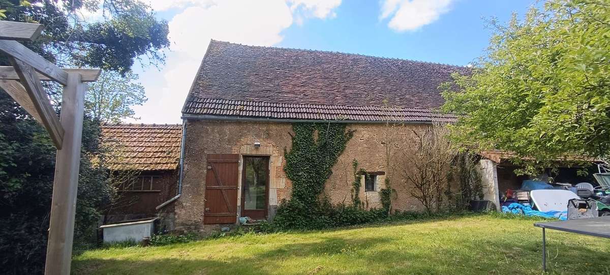 Maison à BILLY-SUR-OISY