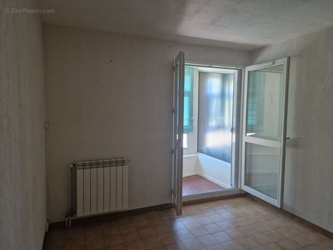 Appartement à LA VALETTE-DU-VAR