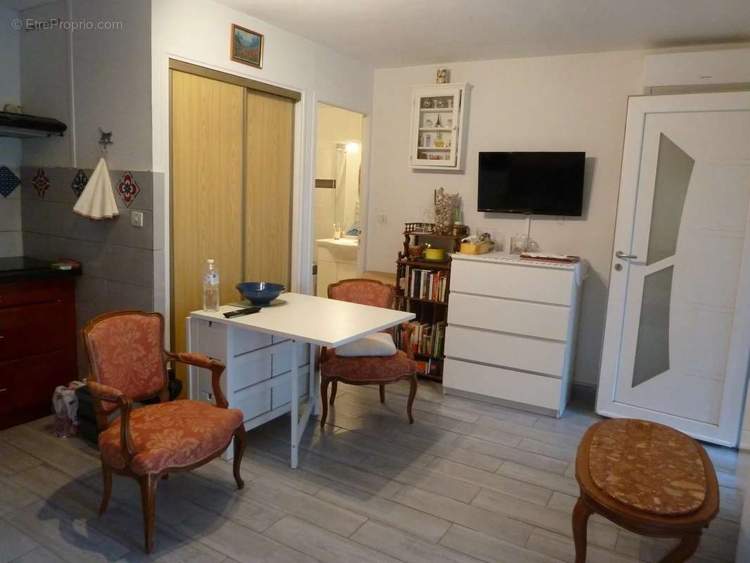 Immobilier Vente Appartement SaintesMariesDeLaMer 31 m² Annonce