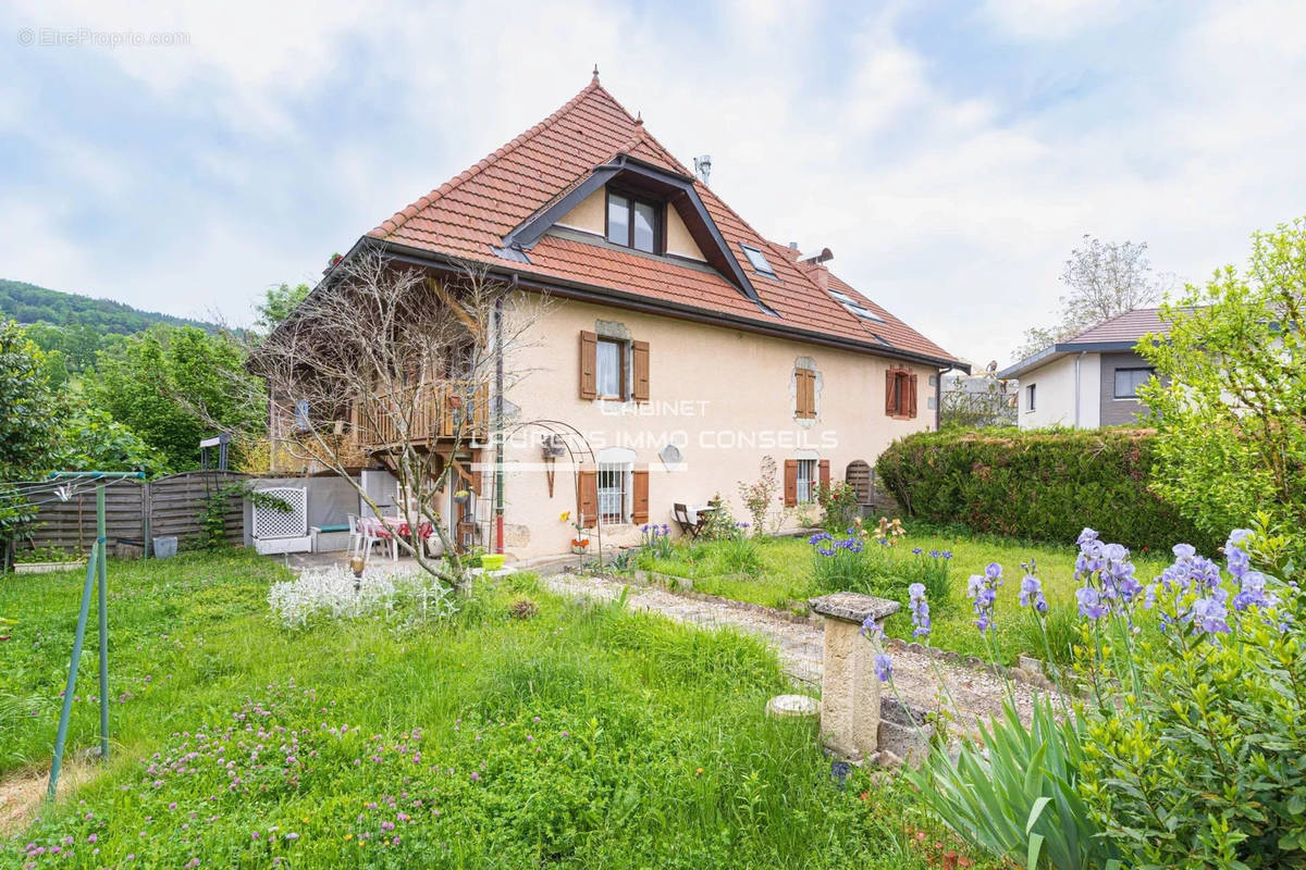 Appartement à ARGONAY