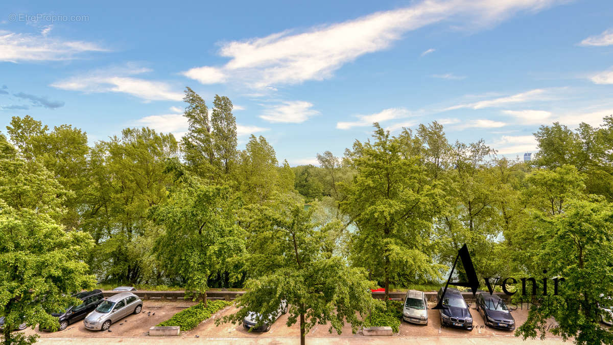 Appartement à CALUIRE-ET-CUIRE