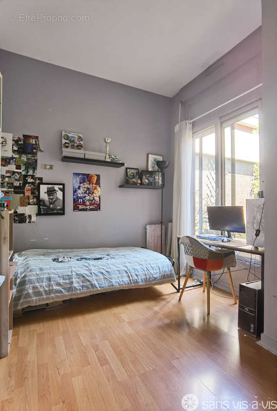 Appartement à SURESNES