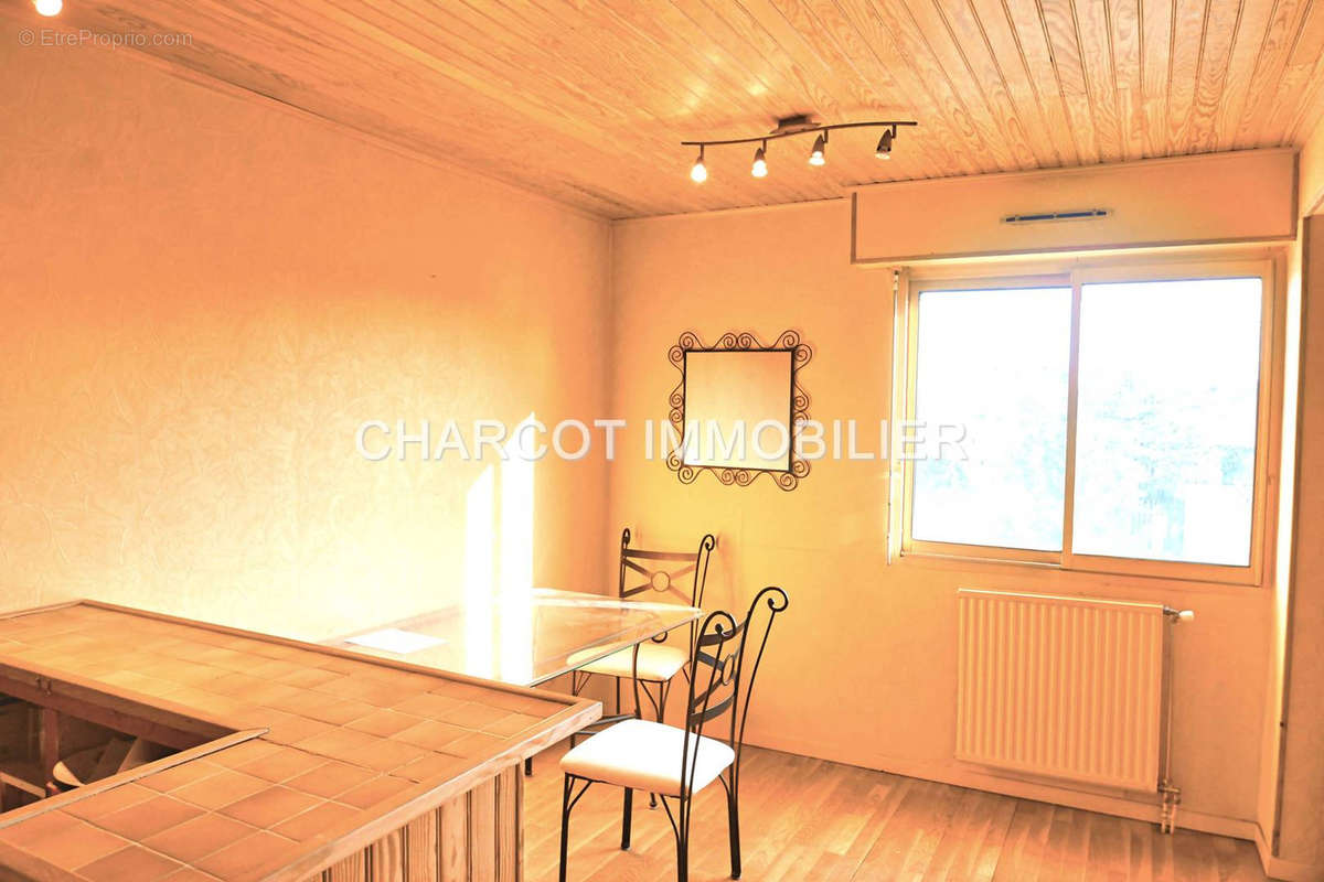 Appartement à LYON-5E