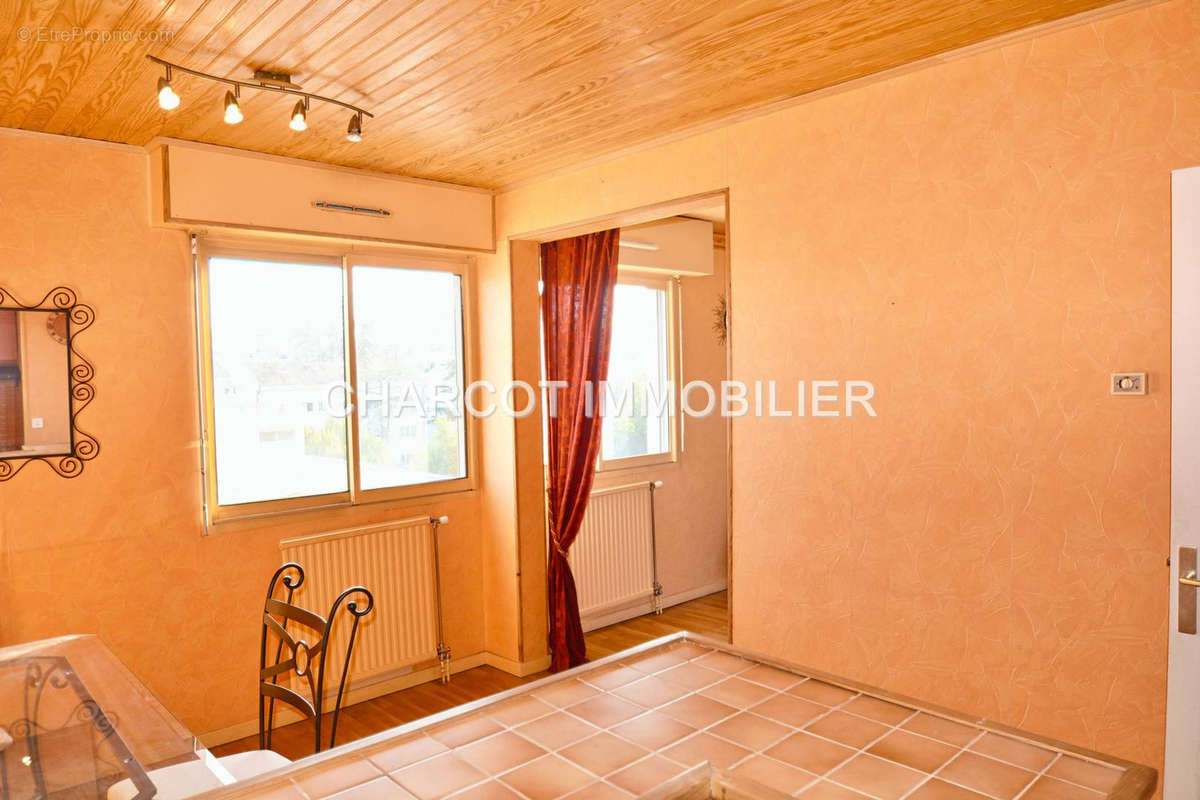 Appartement à LYON-5E