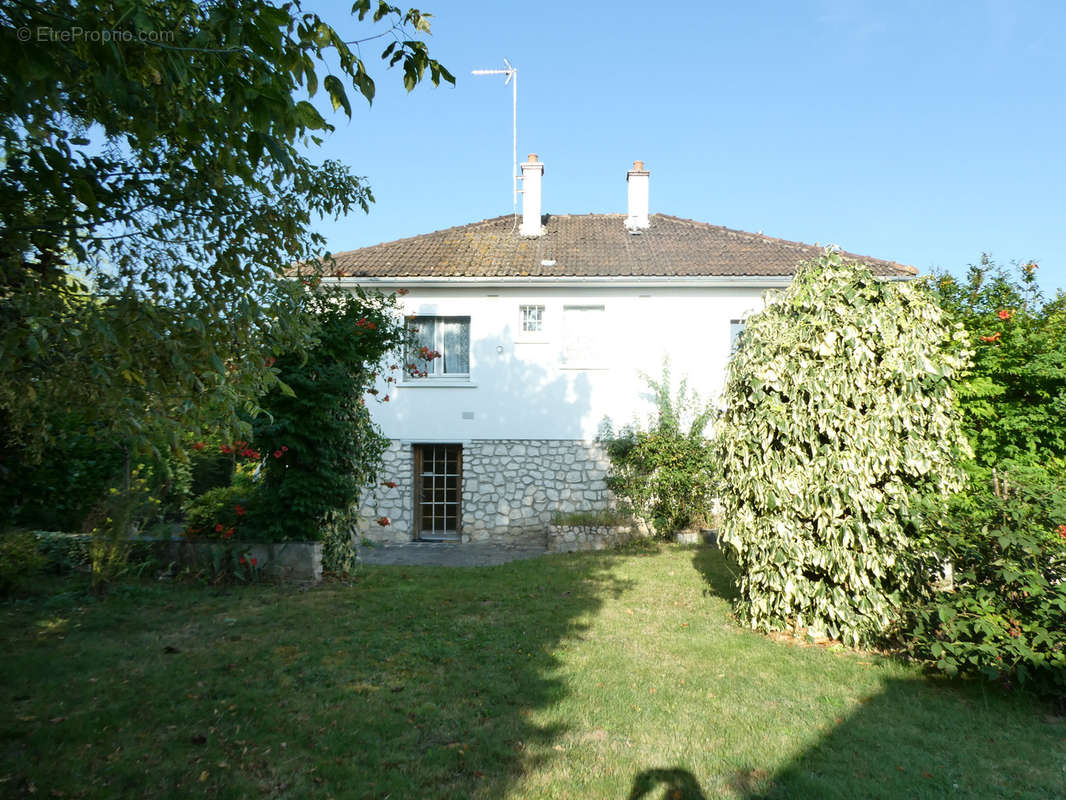 Maison à POILLY-LEZ-GIEN