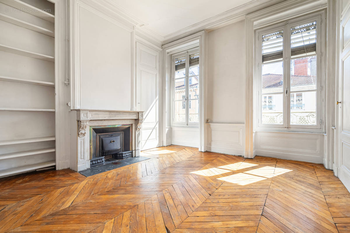 Appartement à LYON-6E