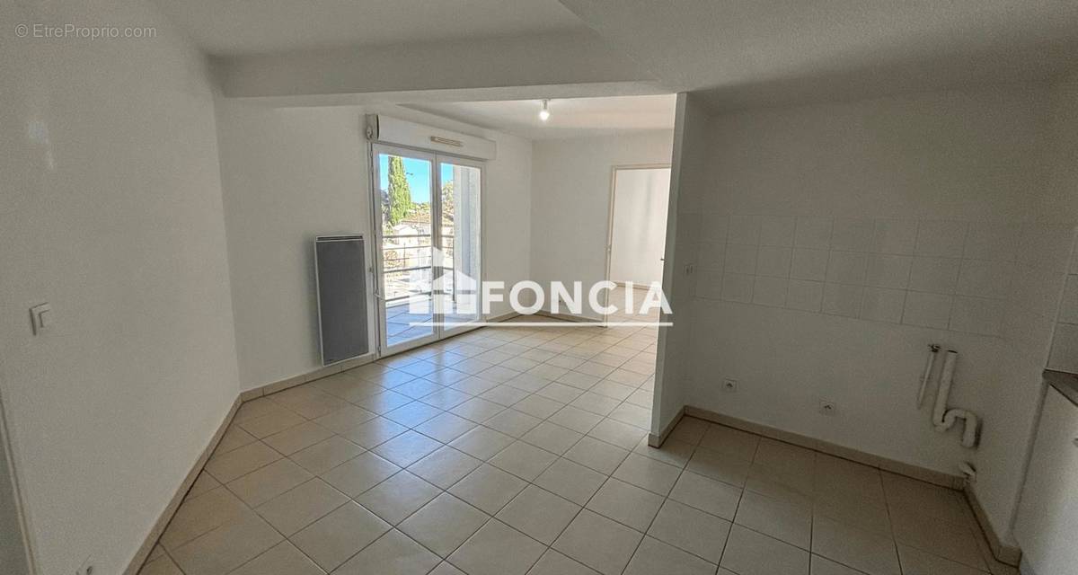 Appartement à VALLAURIS