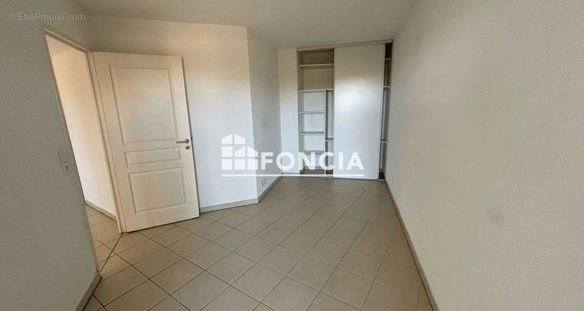 Appartement à VALLAURIS