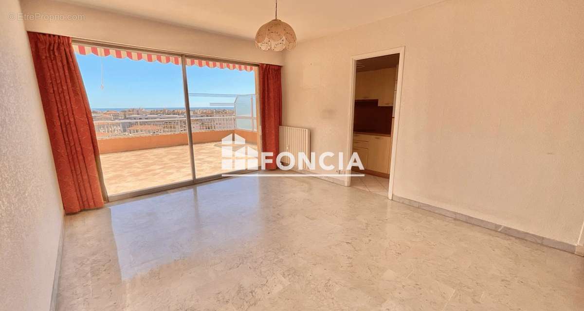 Appartement à MENTON