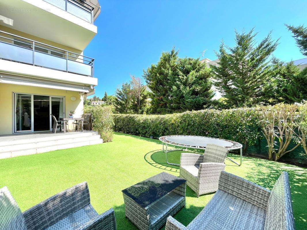 Appartement à CAGNES-SUR-MER