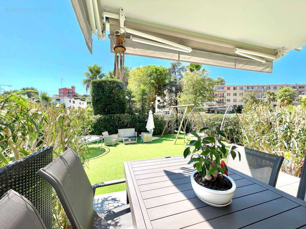 Appartement à CAGNES-SUR-MER