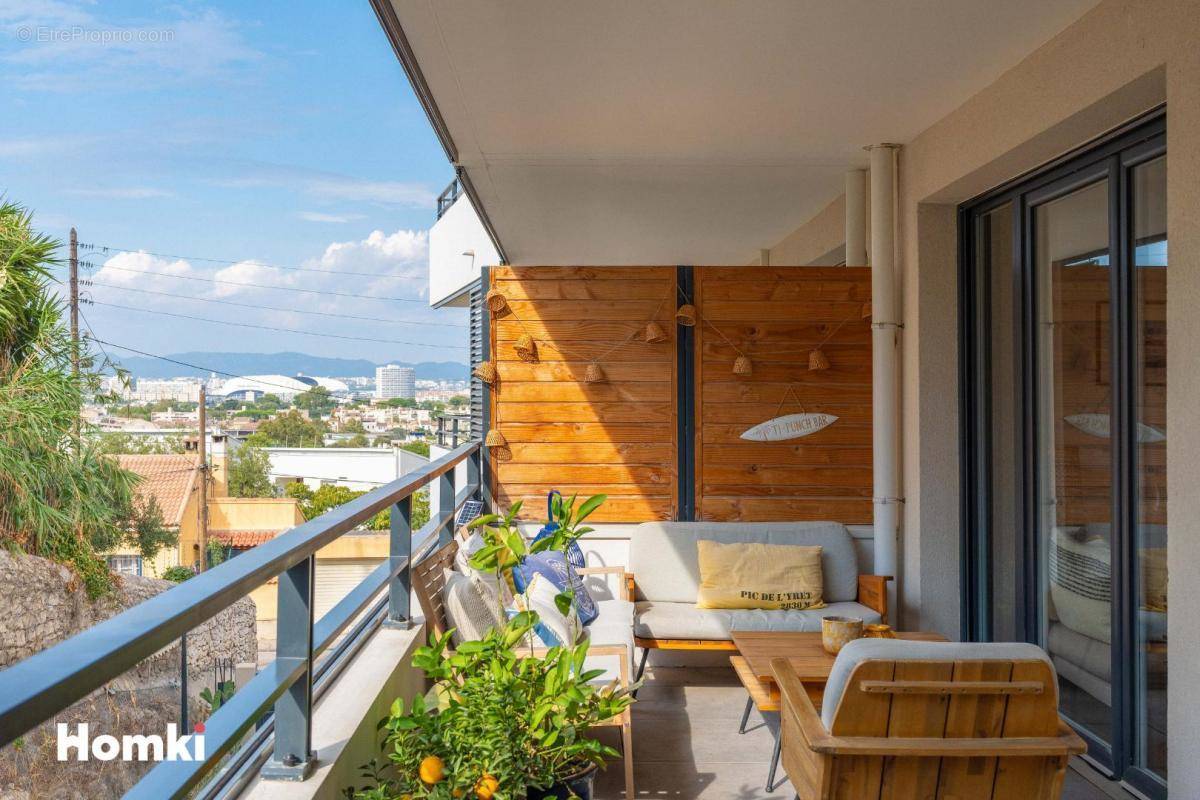 Appartement à MARSEILLE-8E