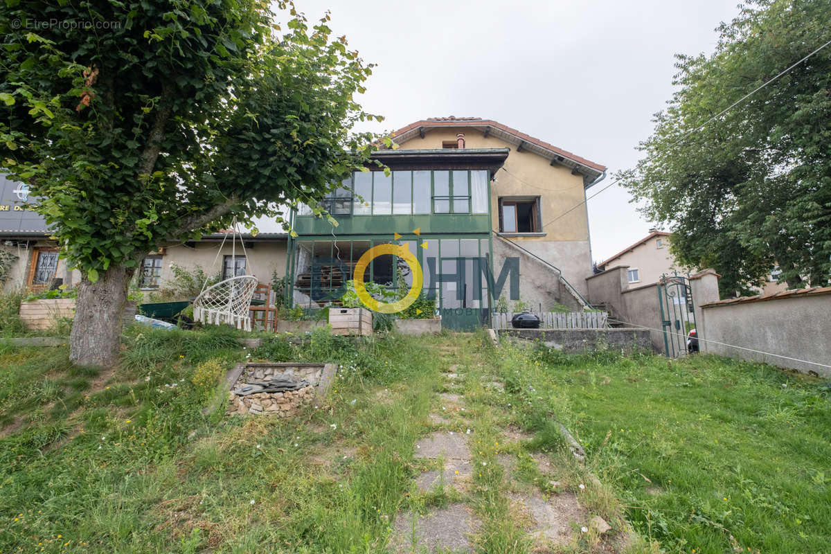 Maison à CRAPONNE-SUR-ARZON