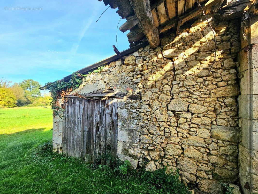 Maison à SEMPESSERRE