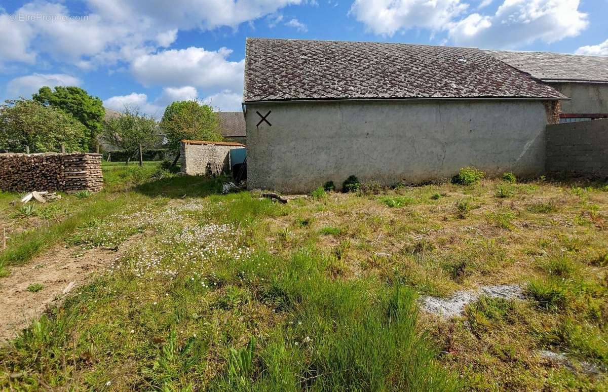 Maison à CORMAINVILLE