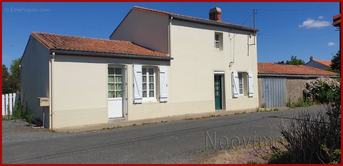 Maison à LE LOROUX-BOTTEREAU