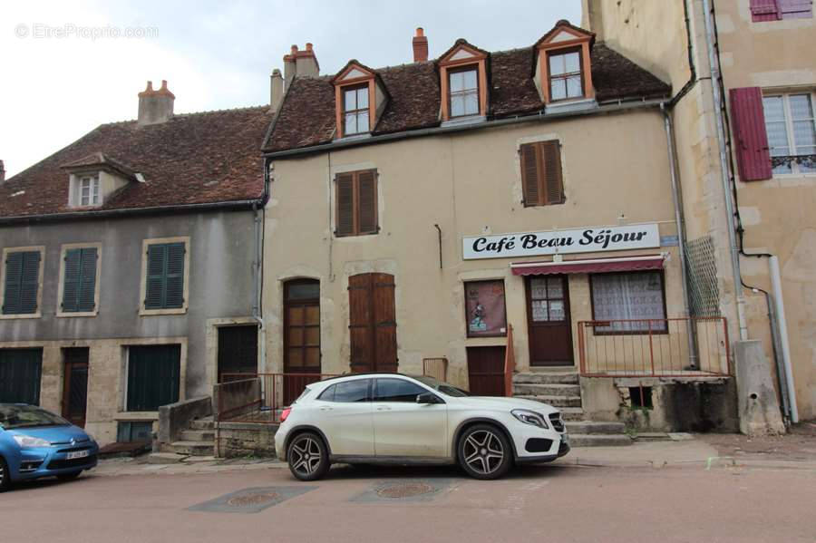 Maison à CLAMECY