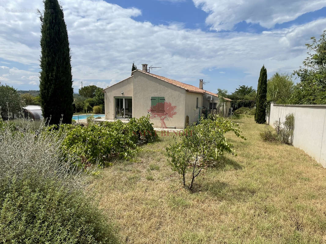 Maison à SAINT-BAUZILLE-DE-LA-SYLVE