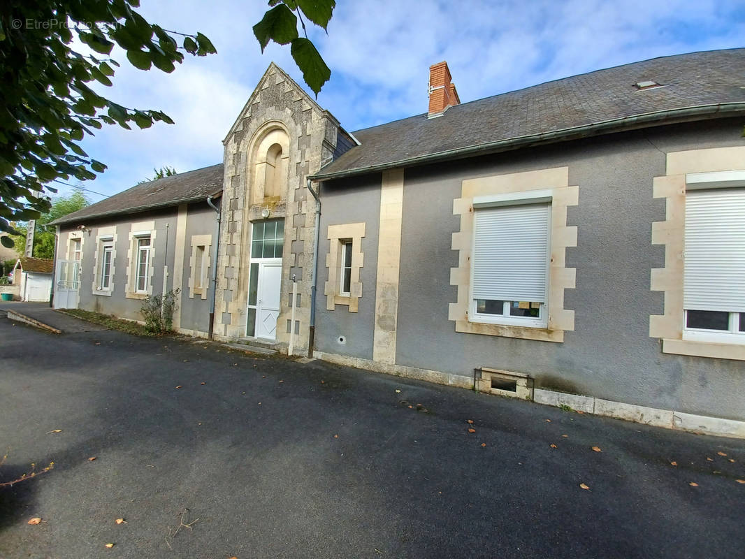 Maison à CHARENTONNAY