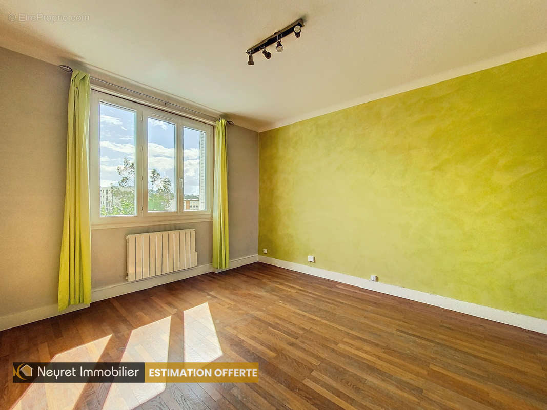 Appartement à VILLEFRANCHE-SUR-SAONE