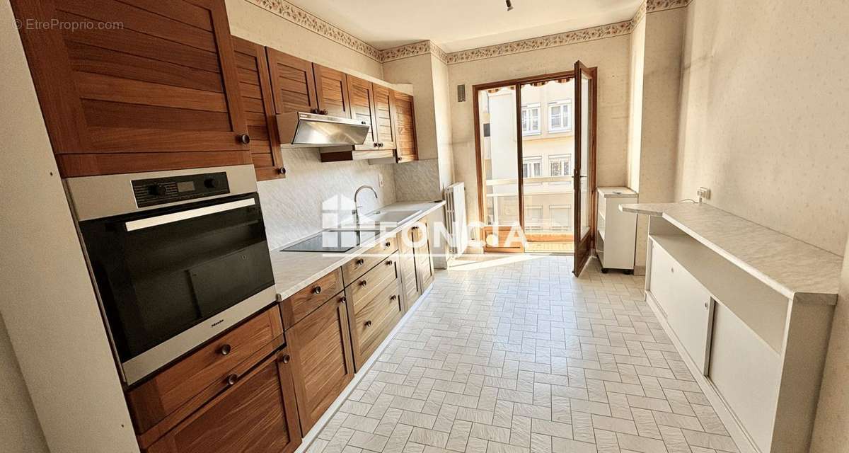 Appartement à AIX-LES-BAINS