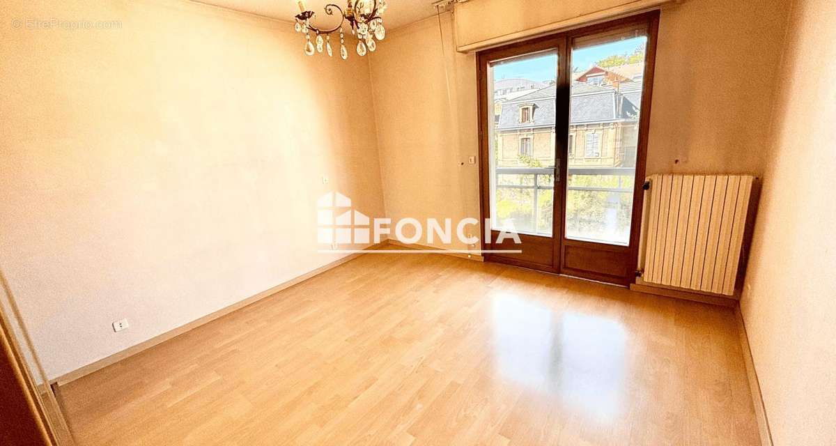 Appartement à AIX-LES-BAINS