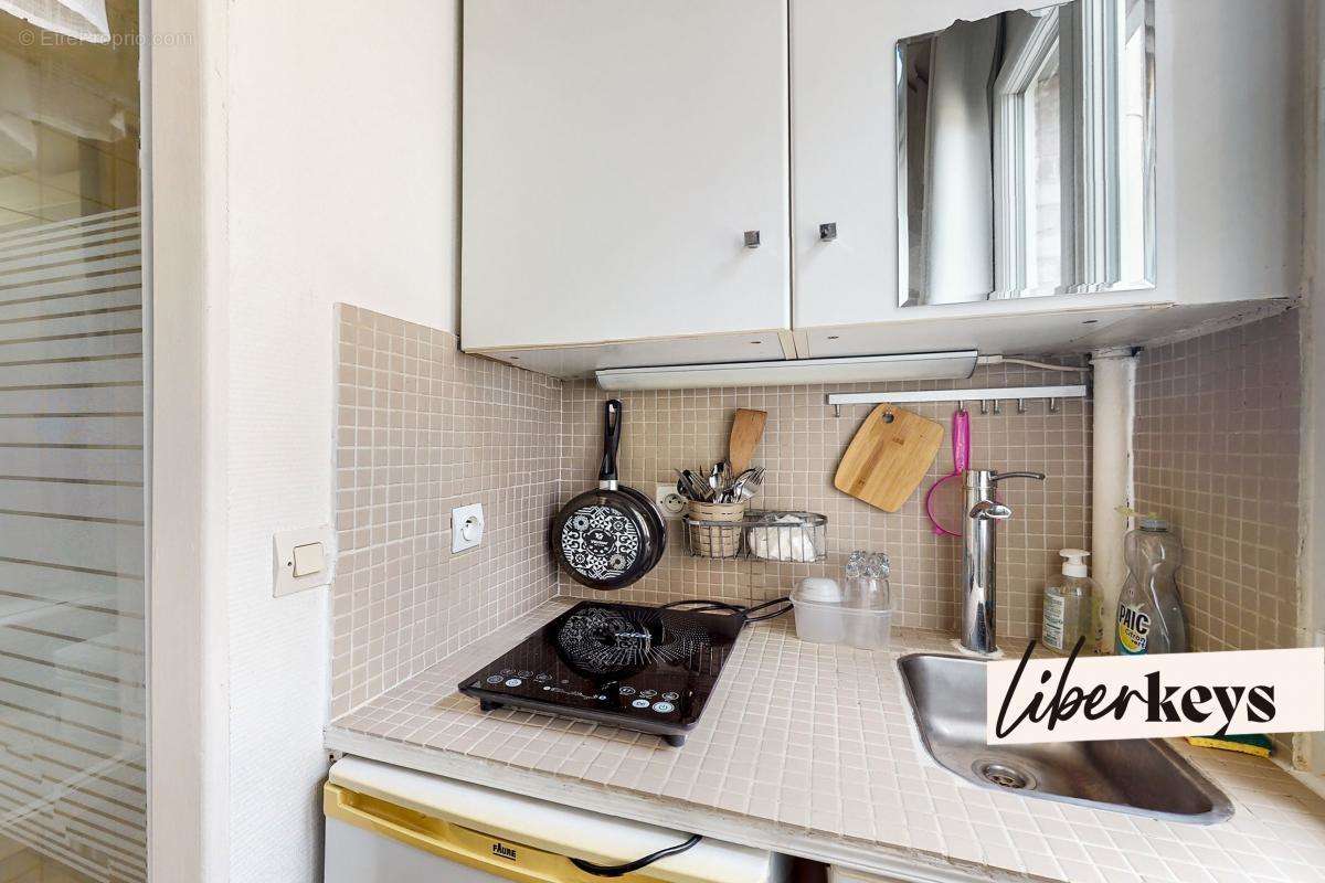 Appartement à PARIS-7E