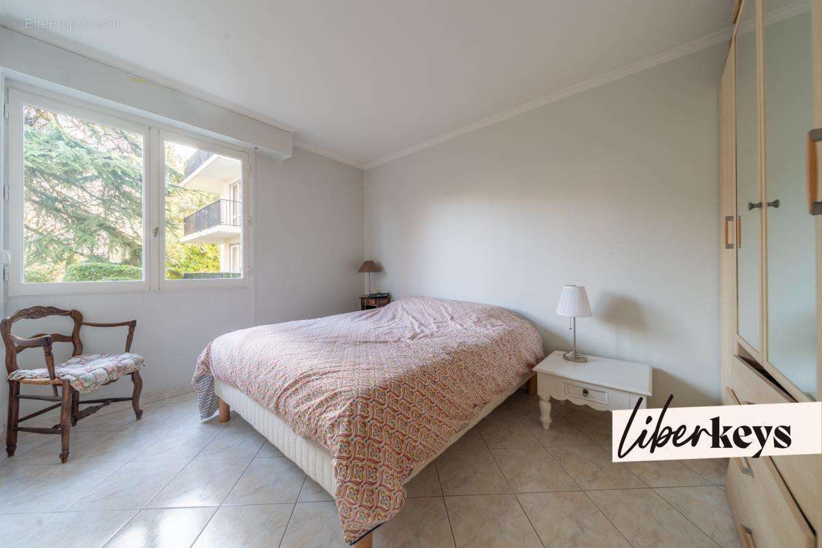 Appartement à CHENNEVIERES-SUR-MARNE