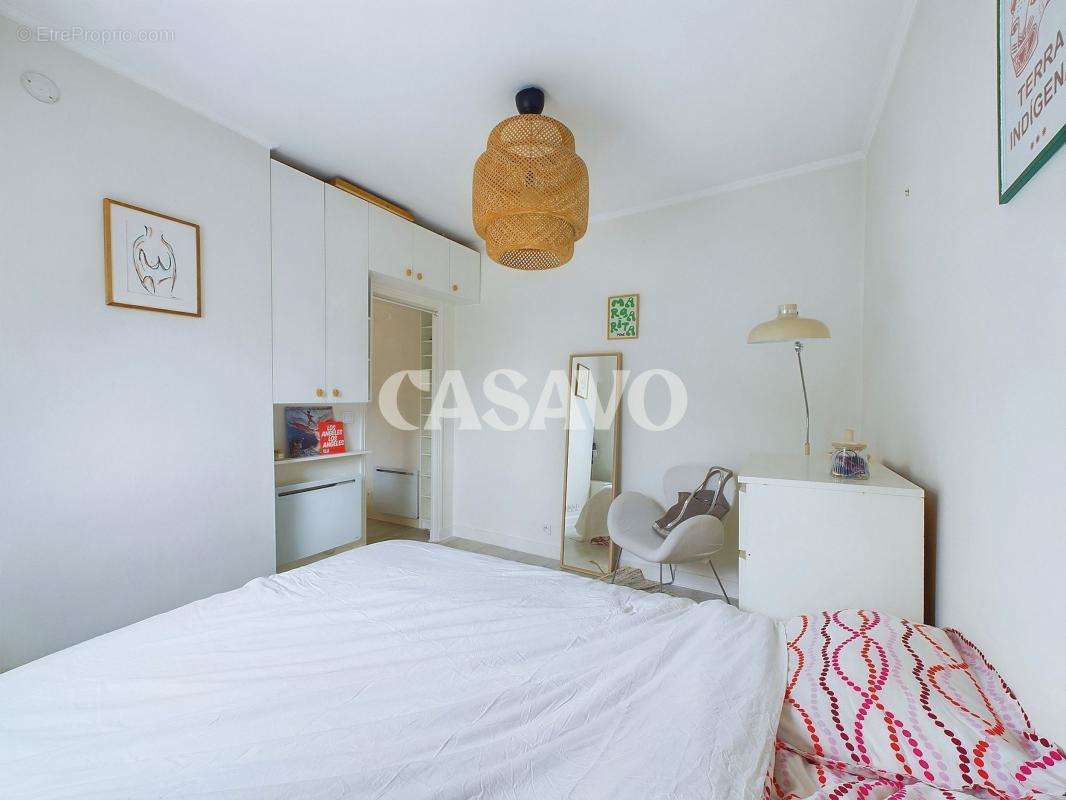 Appartement à PARIS-10E