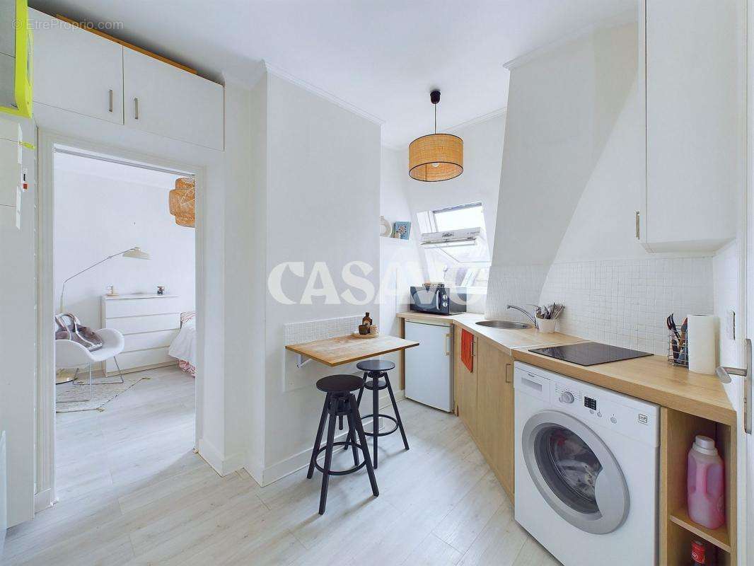 Appartement à PARIS-10E