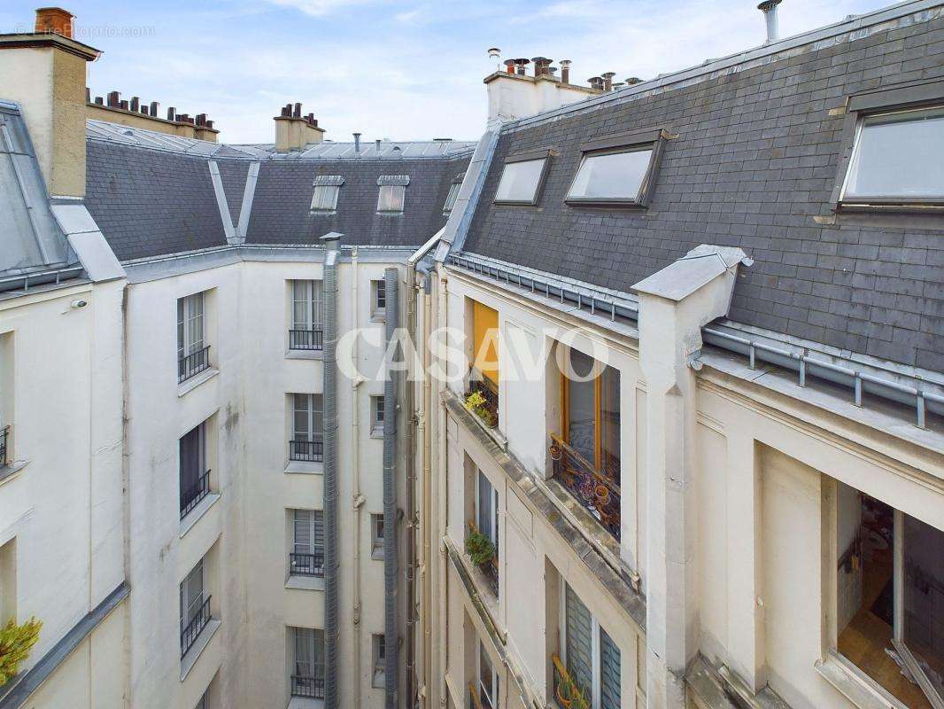 Appartement à PARIS-10E