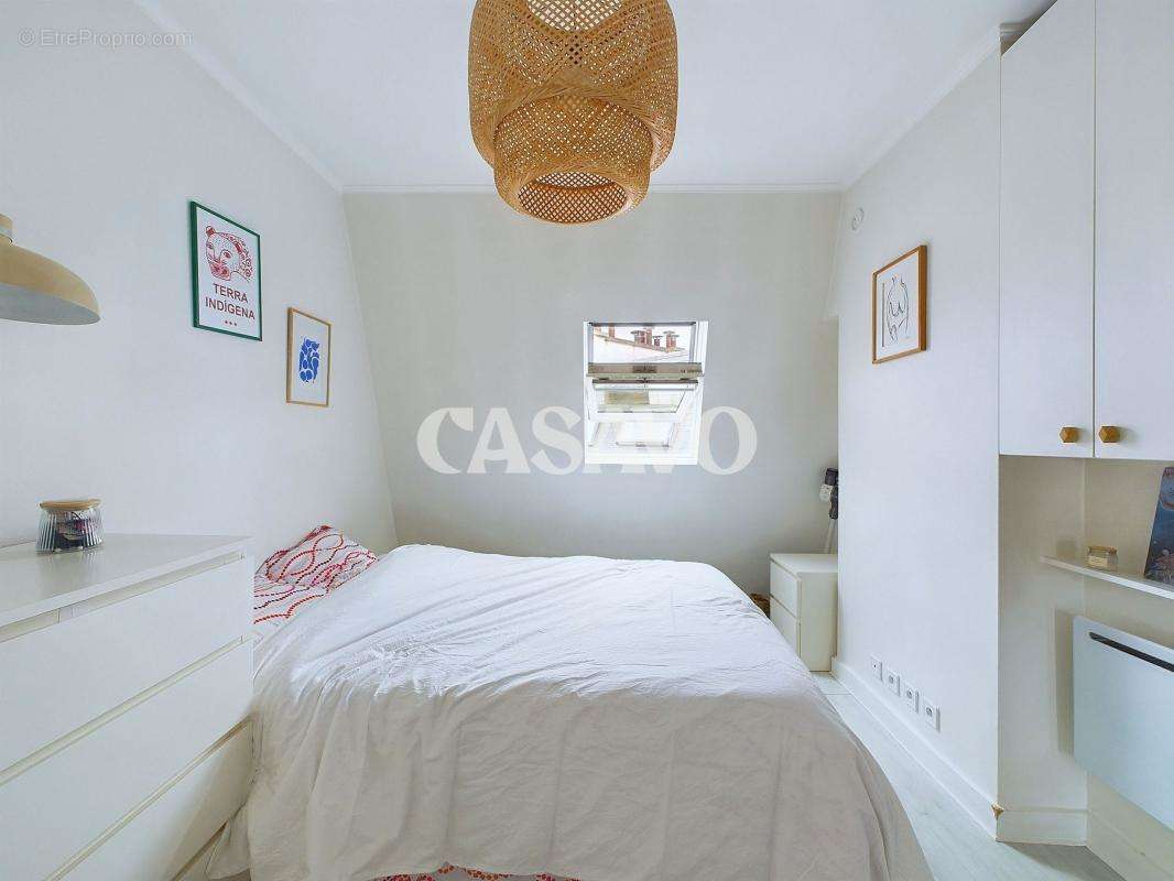 Appartement à PARIS-10E