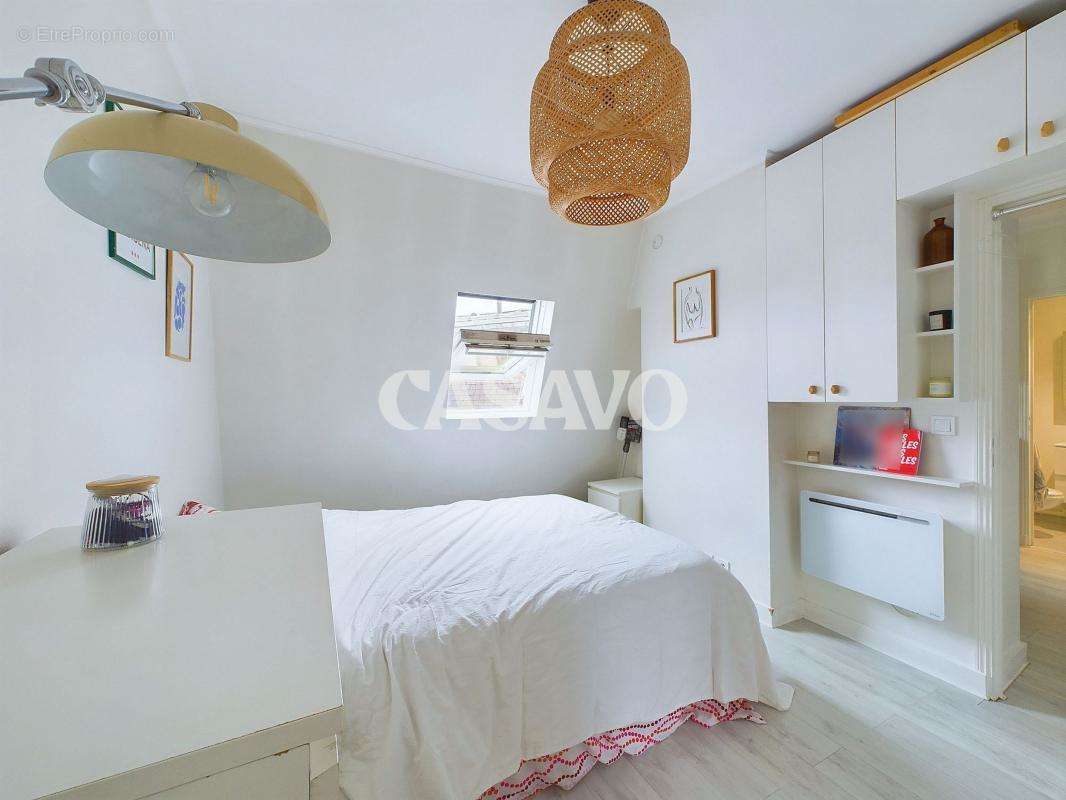 Appartement à PARIS-10E