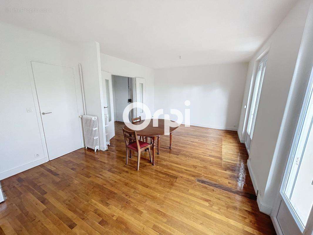 Appartement à MEULAN