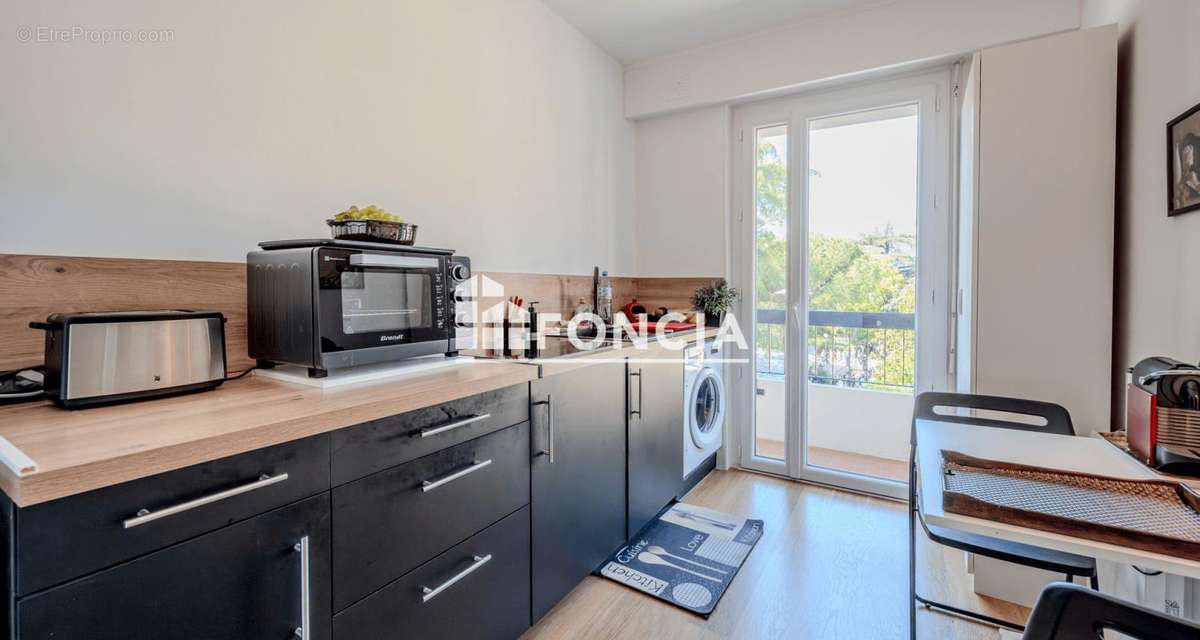 Appartement à HYERES