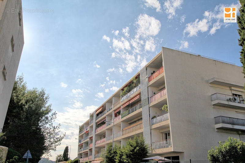 Appartement à CAGNES-SUR-MER