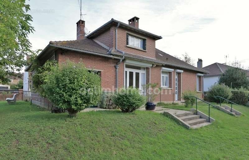 Maison à BEAUVAIS