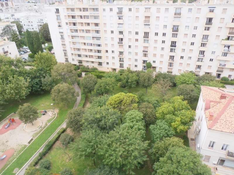 Appartement à MARSEILLE-9E