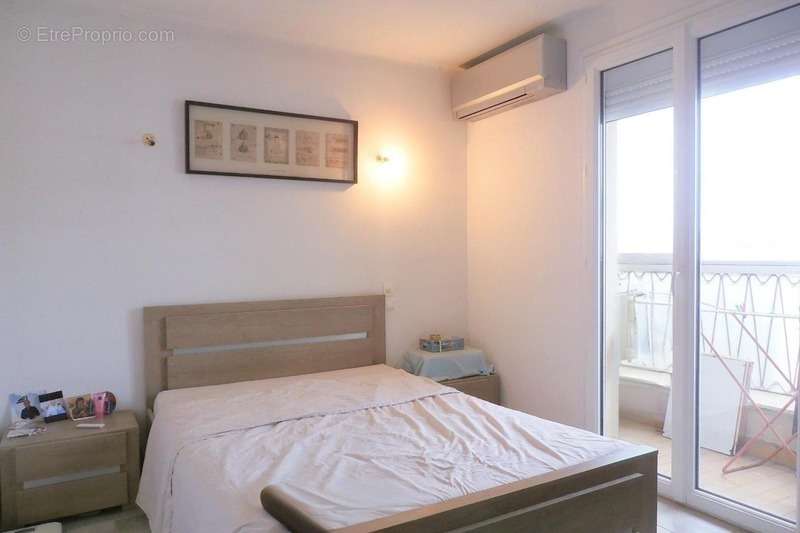 Appartement à MARSEILLE-9E