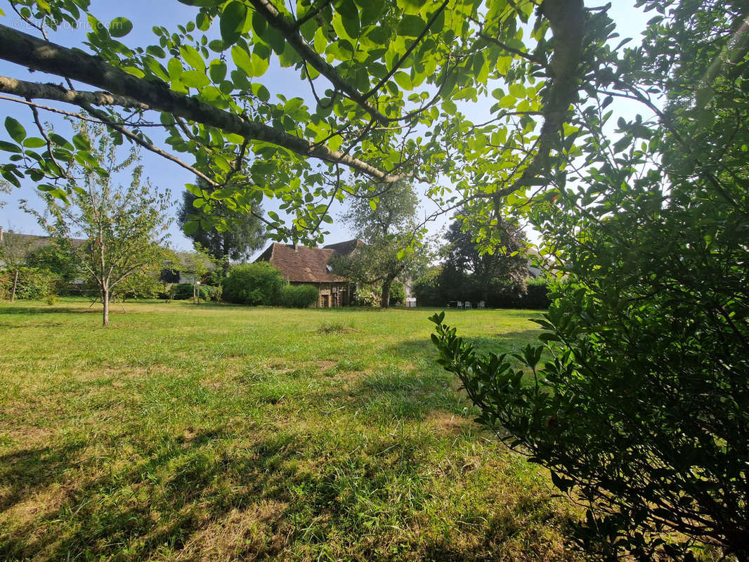 Maison à LUBERSAC