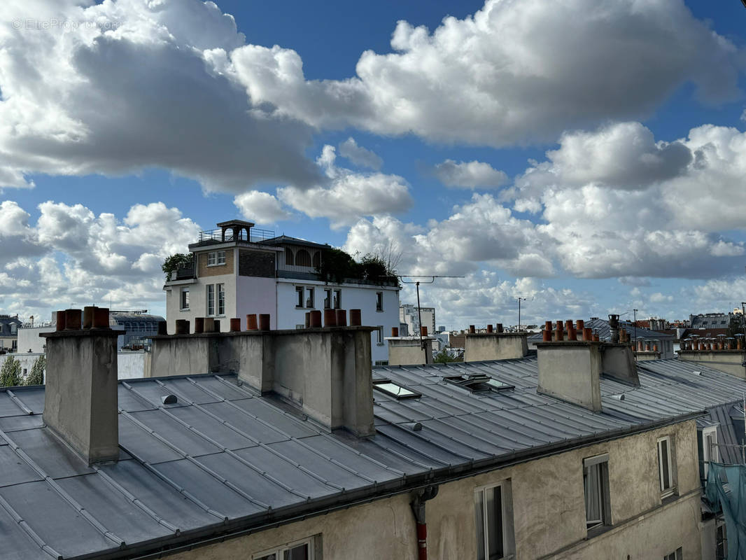 Appartement à PARIS-10E