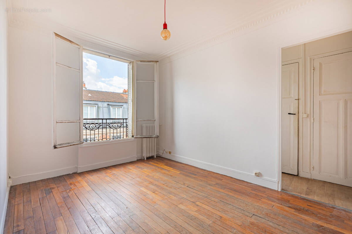 Appartement à PARIS-12E