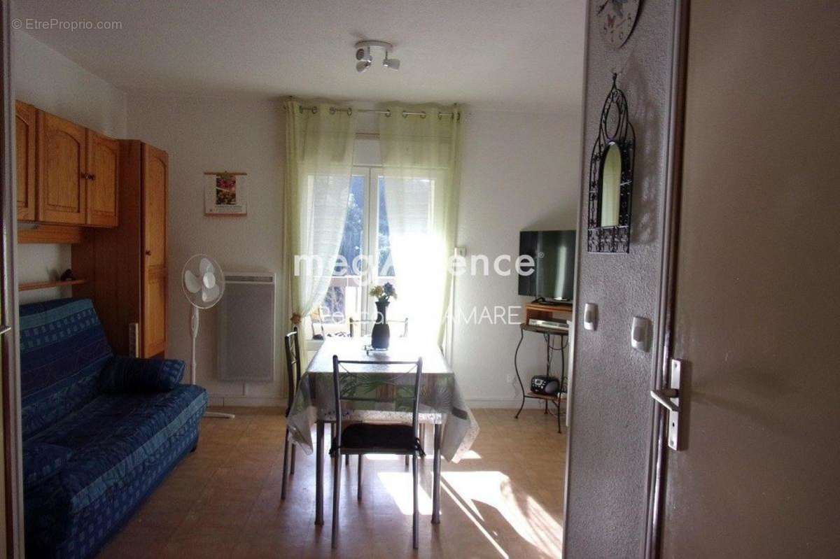 Appartement à LAMALOU-LES-BAINS