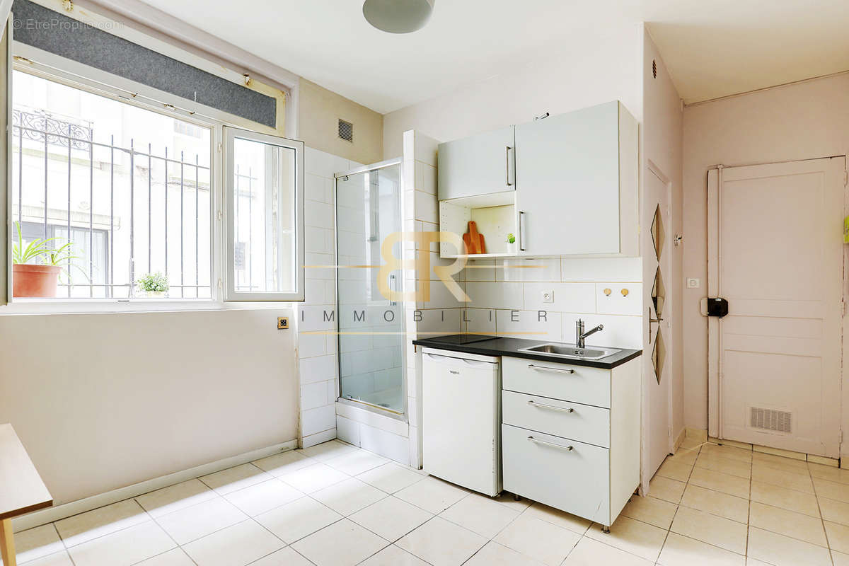 Appartement à PARIS-11E