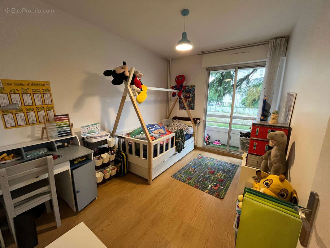 Appartement à VILLEURBANNE