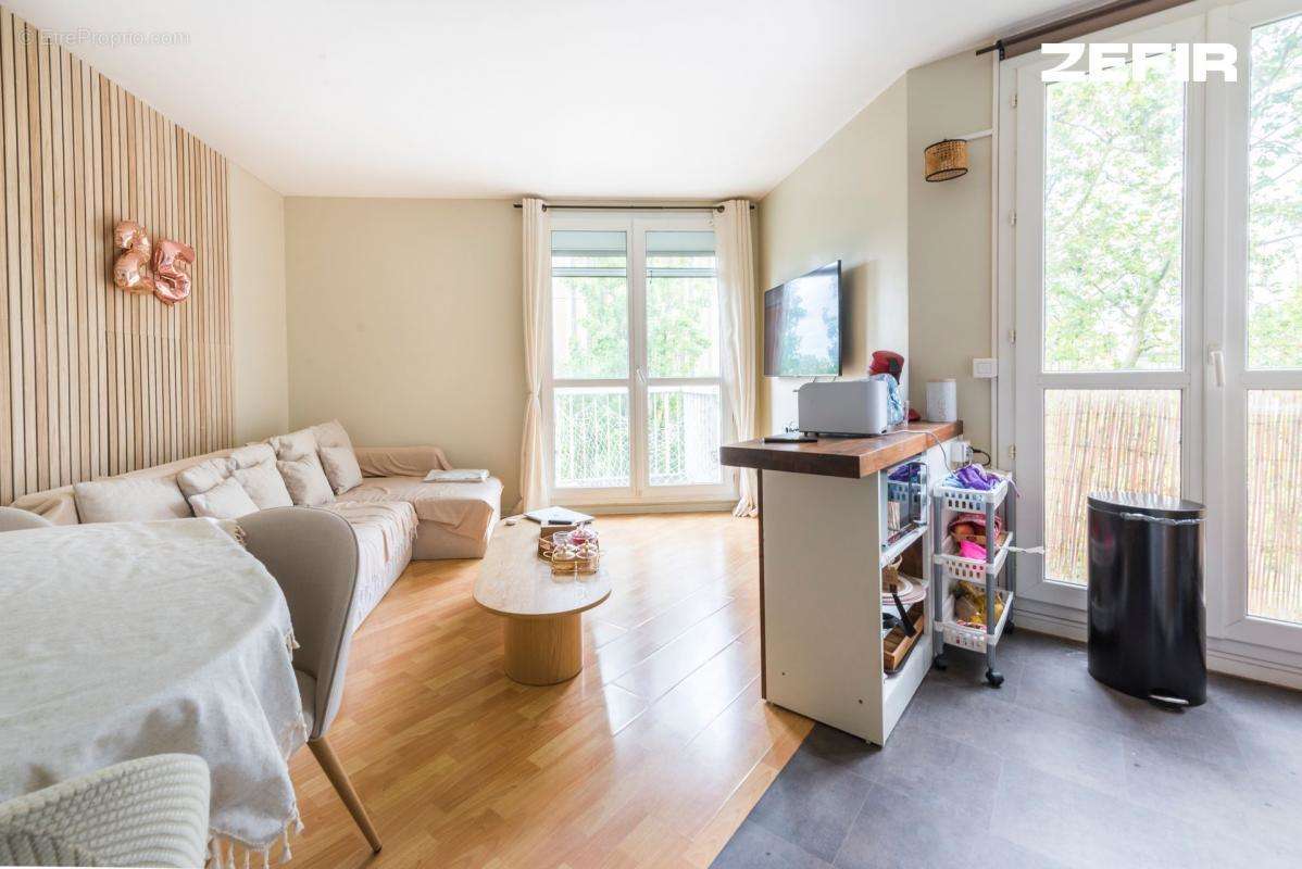 Appartement à MAISONS-ALFORT