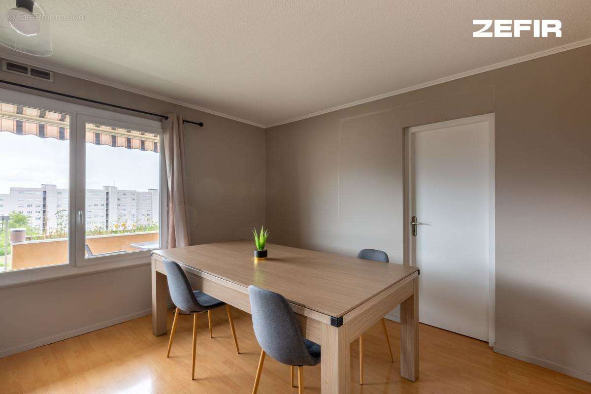 Appartement à LYON-8E