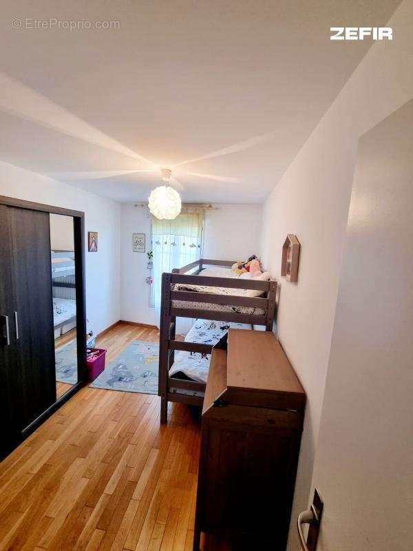 Appartement à MAISONS-ALFORT